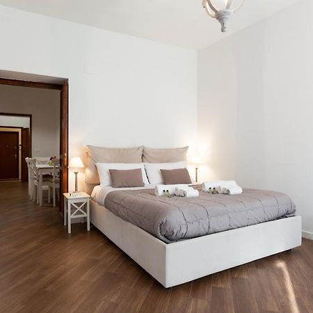 Quattro Canti Charming Flat ปาแลร์โม ภายนอก รูปภาพ