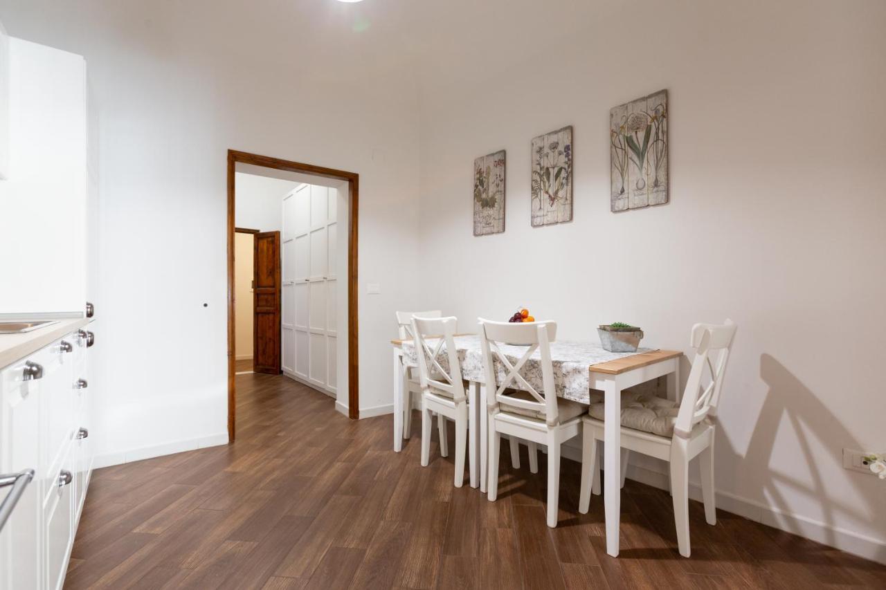 Quattro Canti Charming Flat ปาแลร์โม ภายนอก รูปภาพ